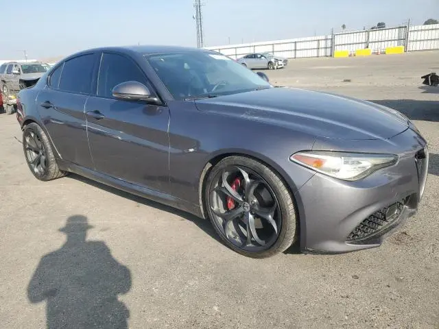 2018 ALFA ROMEO GIULIA   