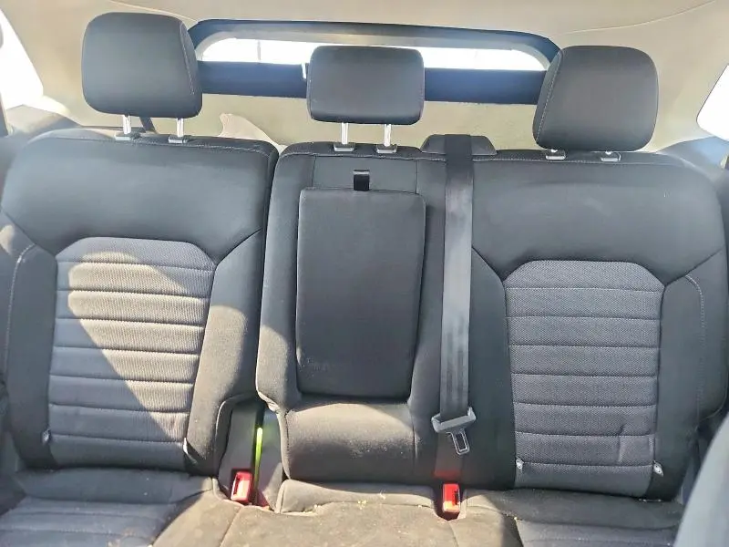2019 FORD EDGE SE  