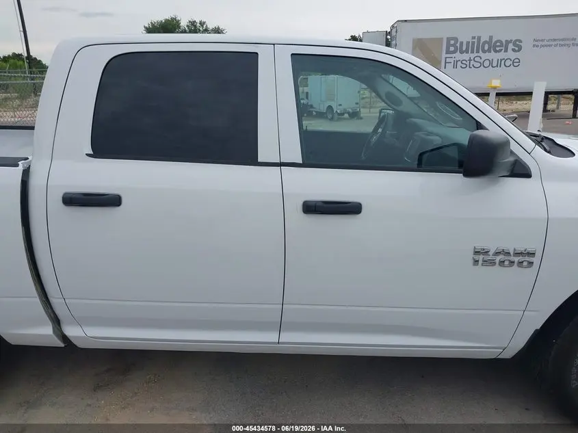 2018 RAM 1500 TRADESMAN  4X2 5'7 BOX
