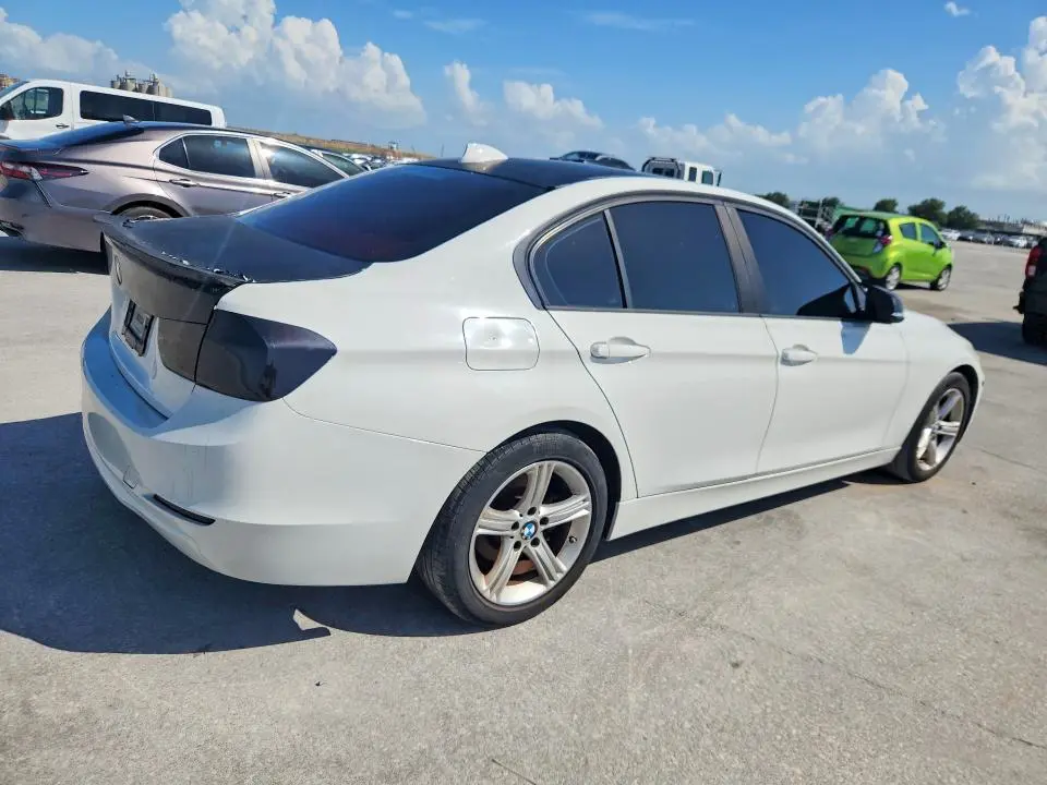 2015 BMW 320 I  