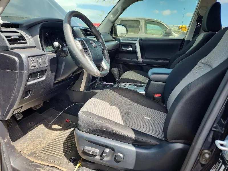2021 TOYOTA 4RUNNER SR5  