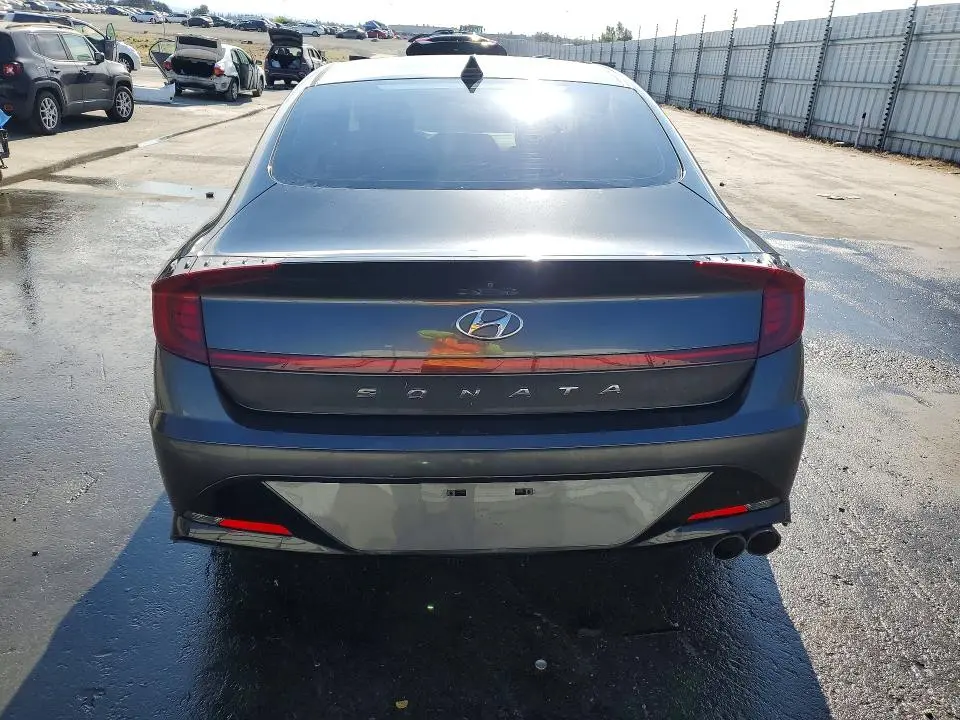 2021 HYUNDAI SONATA SEL  