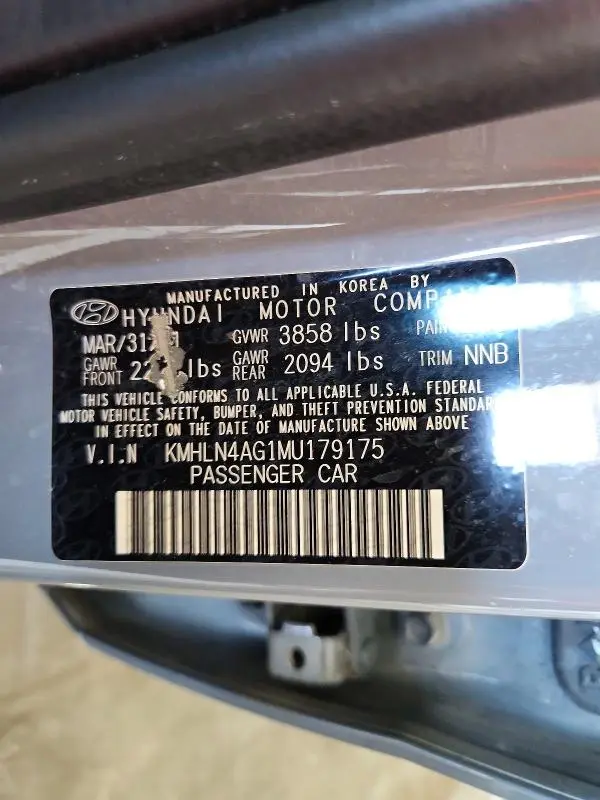 2021 HYUNDAI ELANTRA SEL  