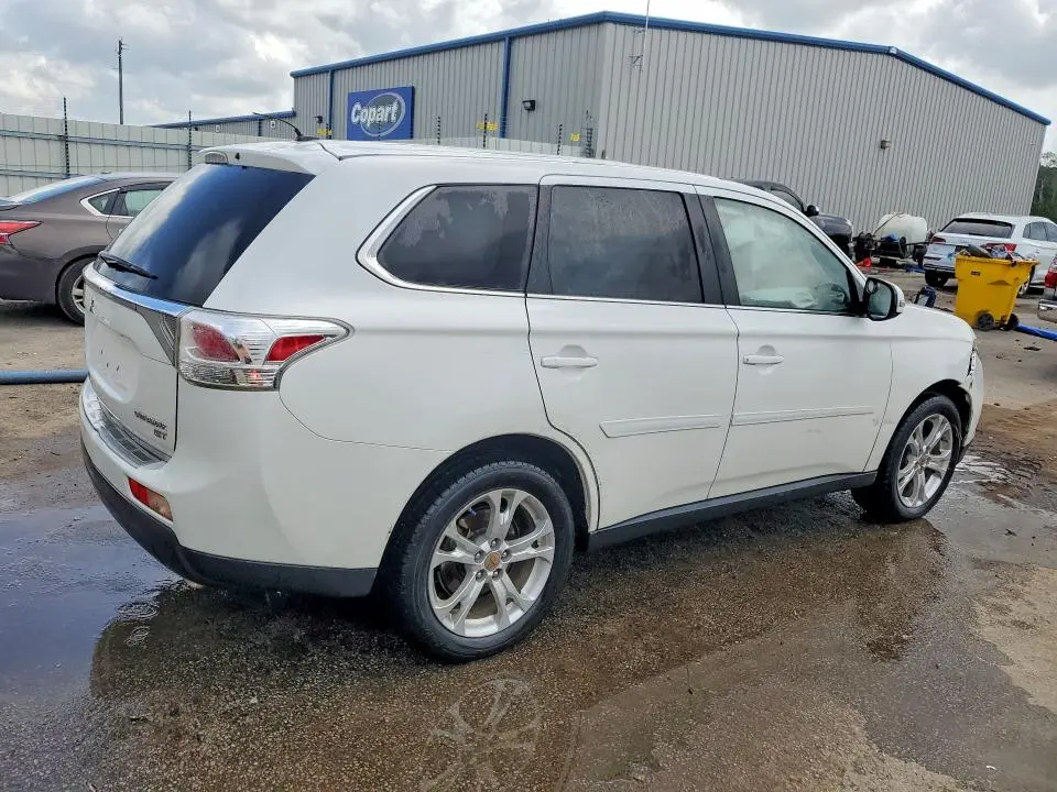 2014 MITSUBISHI OUTLANDER GT  