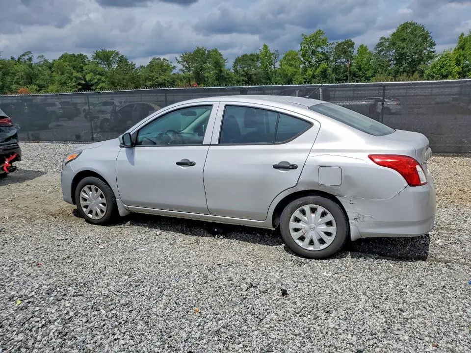 2019 NISSAN VERSA S  