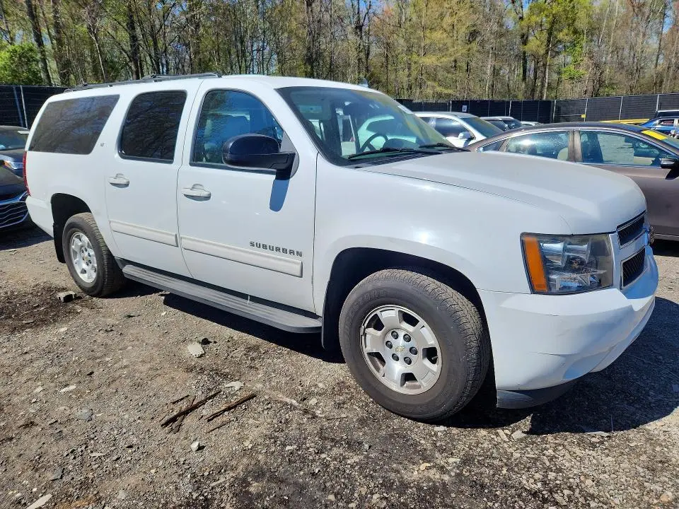 2011 CHEVROLET SUBURBAN K1500 LT  