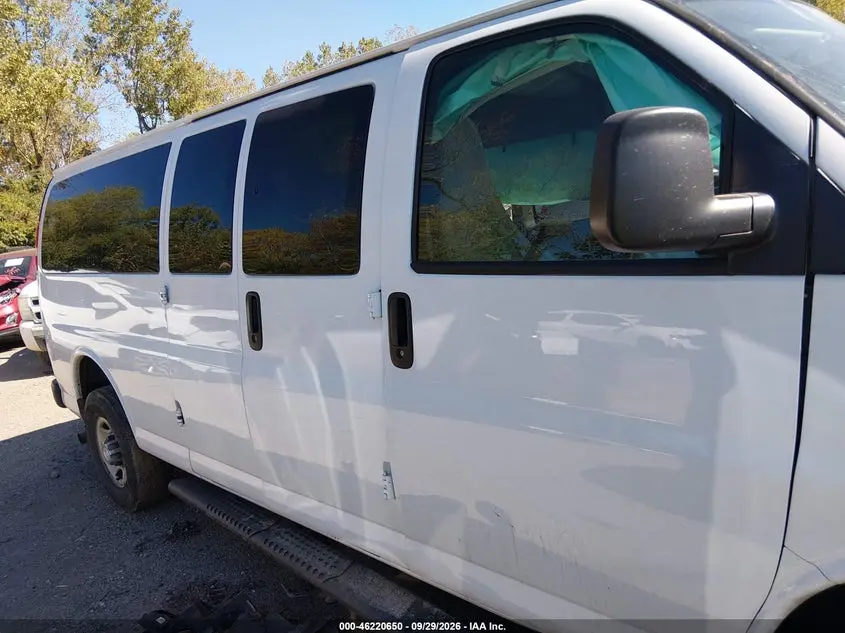 2019 CHEVROLET EXPRESS 3500 LT