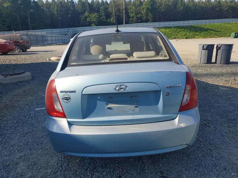 2010 HYUNDAI ACCENT GLS  