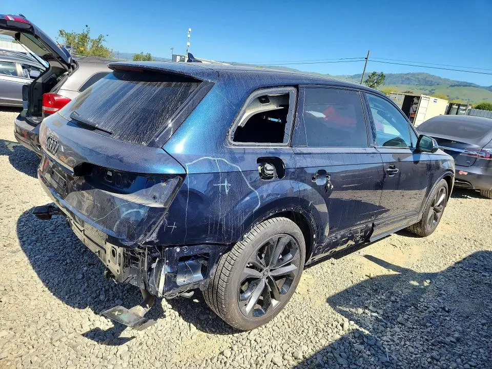 2025 AUDI Q7 PRESTIGE  