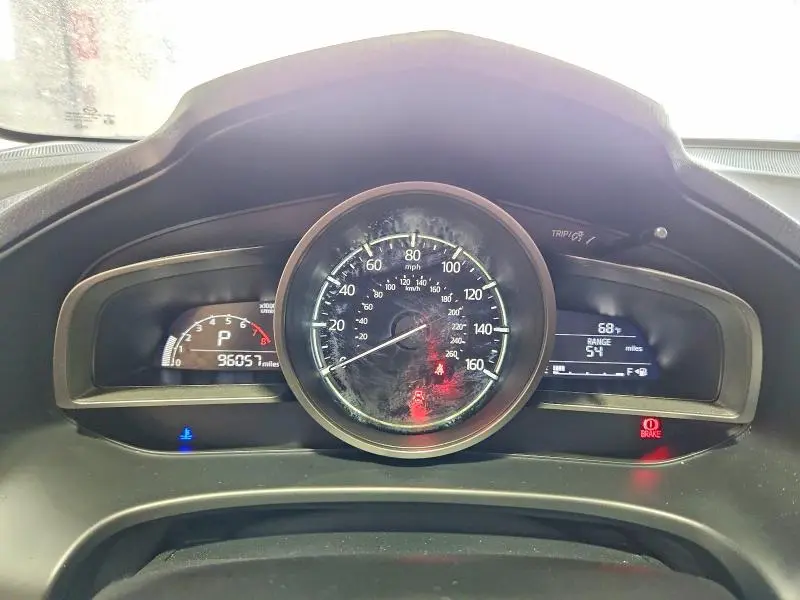2017 MAZDA 3 TOURING  