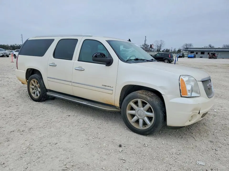 2012 GMC YUKON XL DENALI  