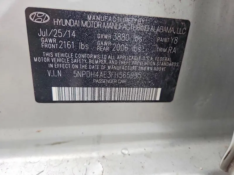 2015 HYUNDAI ELANTRA SE  