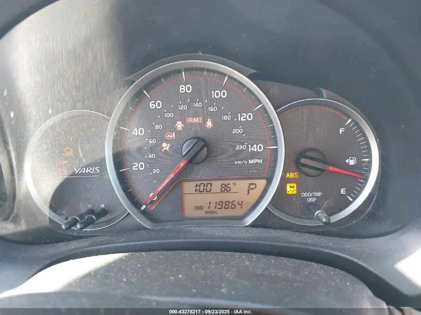 2012 TOYOTA YARIS LE