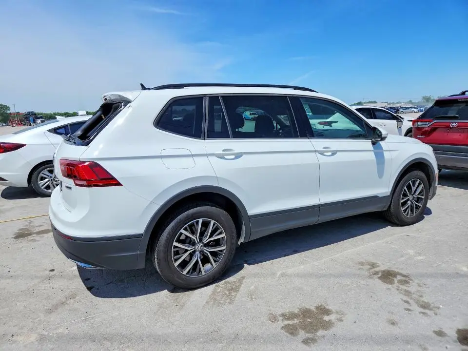 2021 VOLKSWAGEN TIGUAN S  