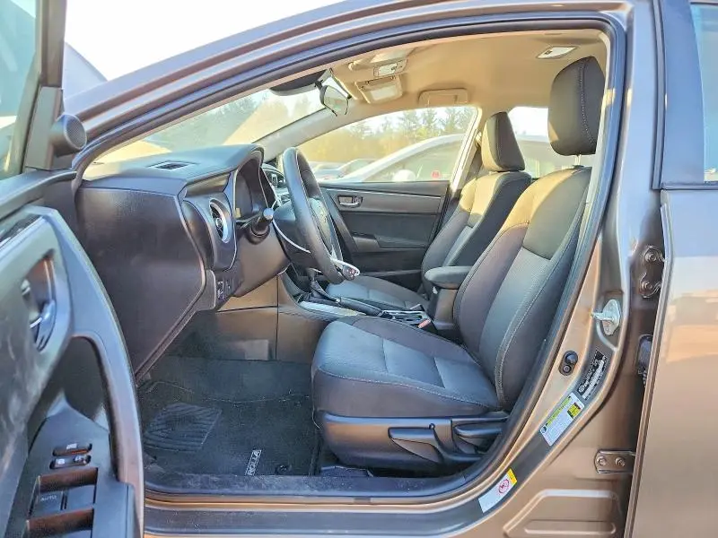 2017 TOYOTA COROLLA   