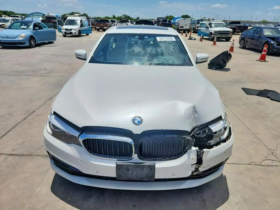 2019 BMW 530 I  
