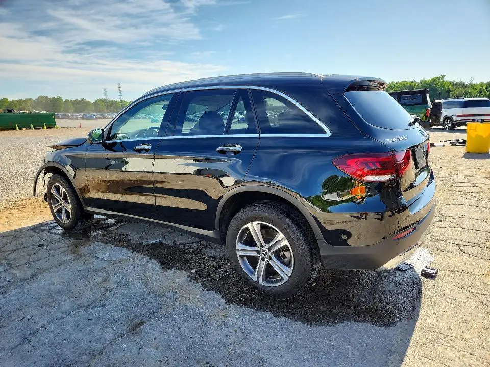 2022 MERCEDES-BENZ GLC 300  