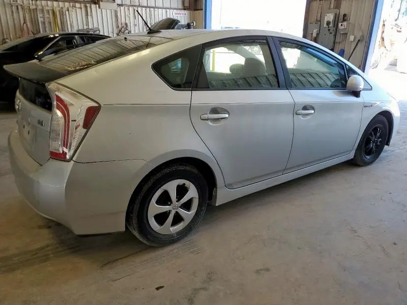 2014 TOYOTA PRIUS   