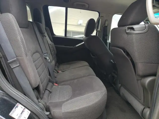 2012 NISSAN PATHFINDER S  