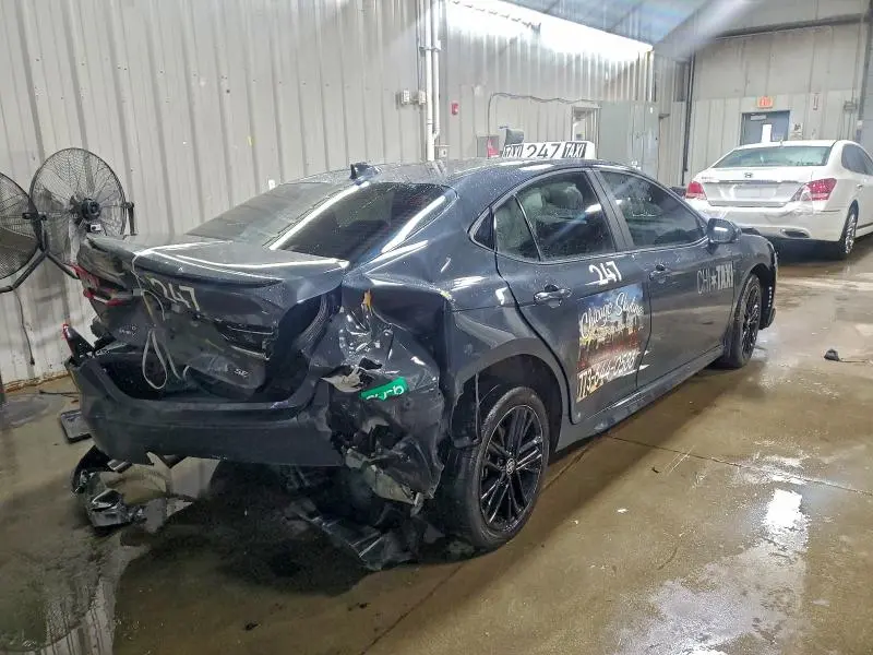 2025 TOYOTA CAMRY XSE  