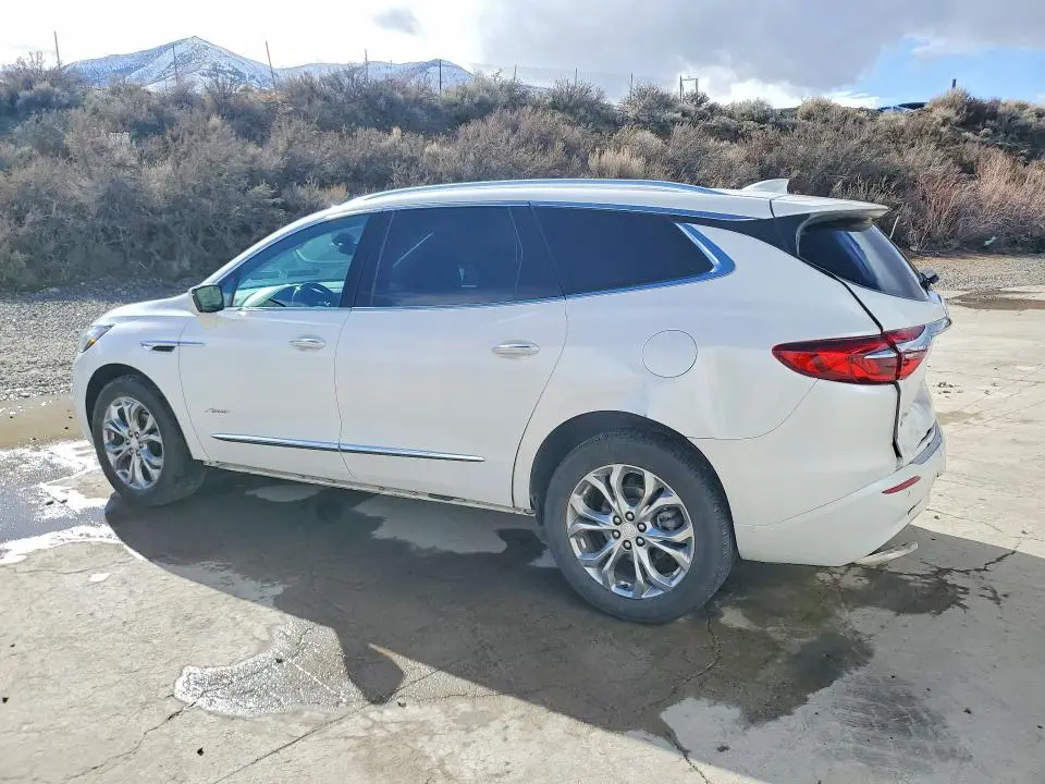 2021 BUICK ENCLAVE AVENIR  