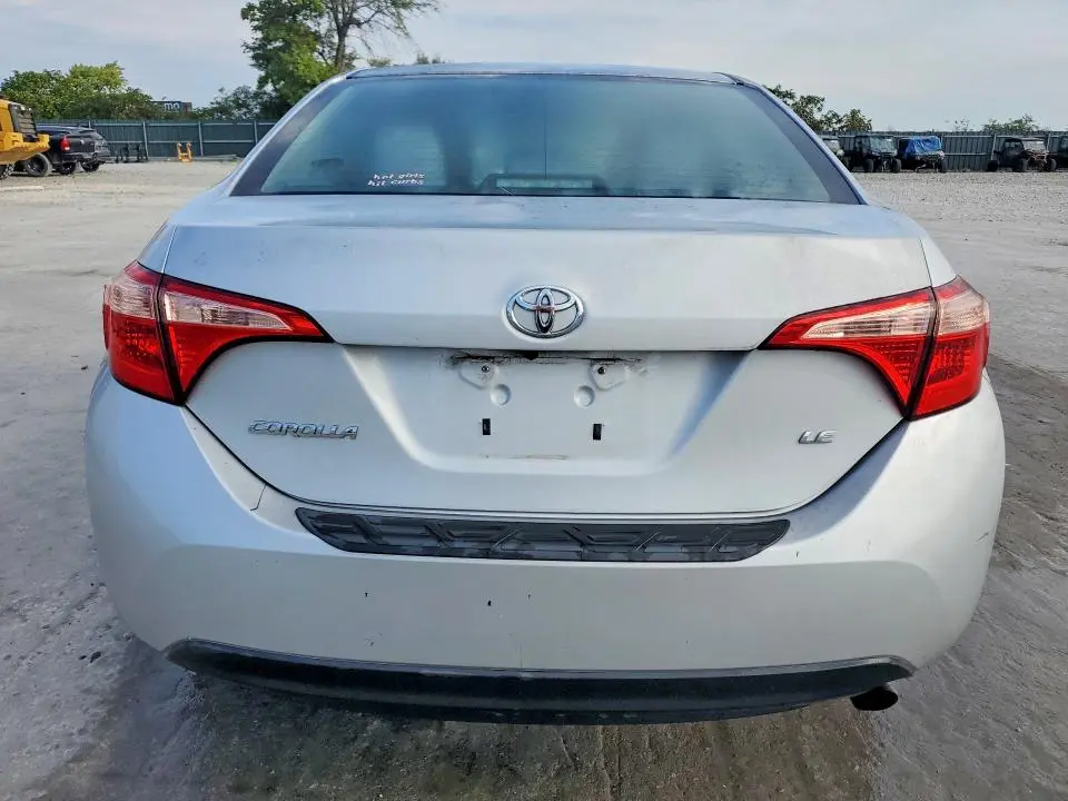 2018 TOYOTA COROLLA LE  