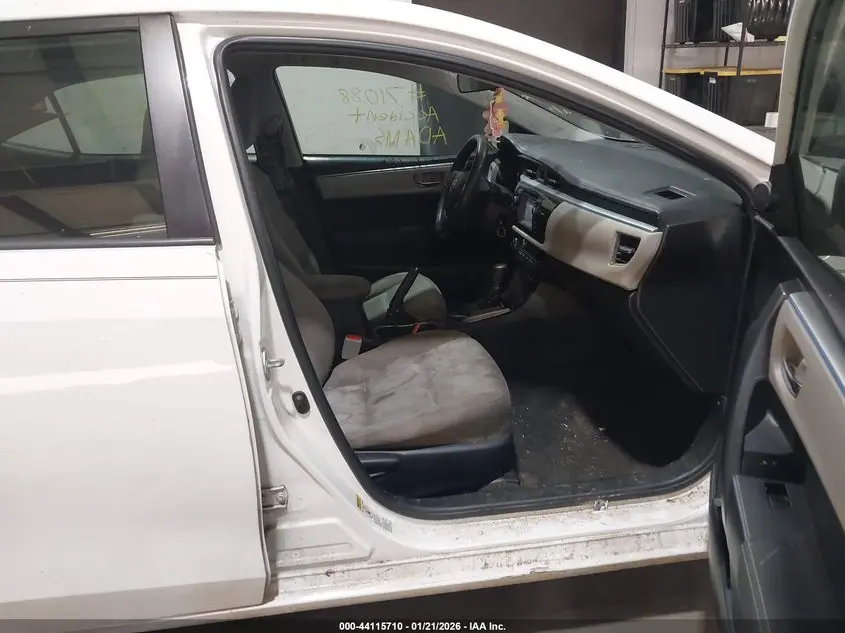 2016 TOYOTA COROLLA LE