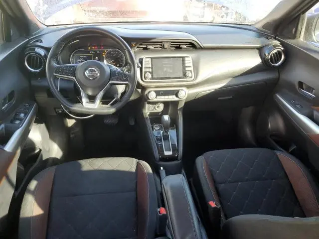 2019 NISSAN KICKS S  