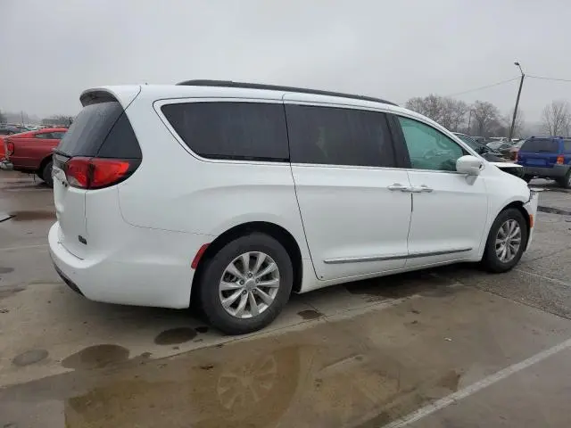 2017 CHRYSLER PACIFICA TOURING L  