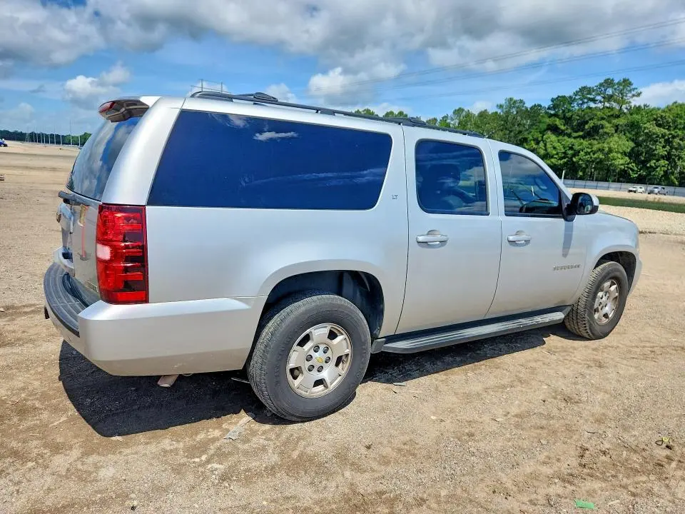 2011 CHEVROLET SUBURBAN   