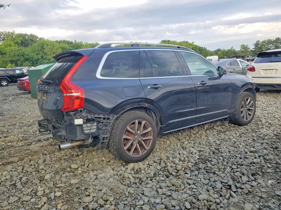 2019 VOLVO XC90 T5 MOMENTUM  