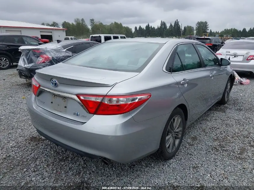 2015 TOYOTA CAMRY HYBRID SE