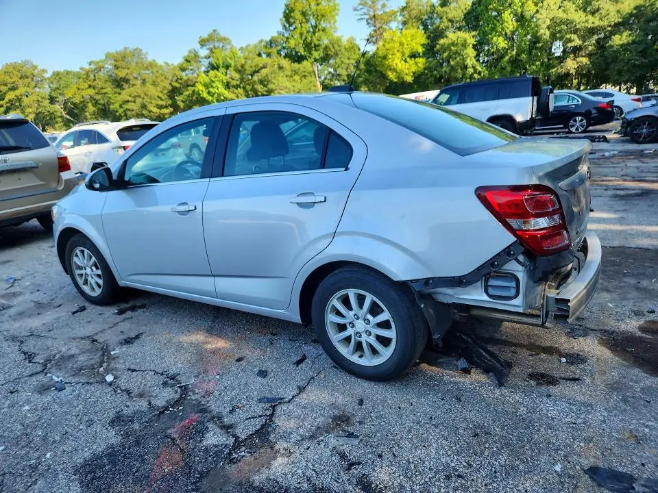 2019 CHEVROLET SONIC LT  