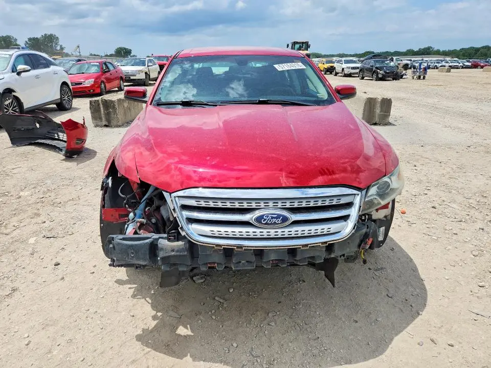 2011 FORD TAURUS SEL  