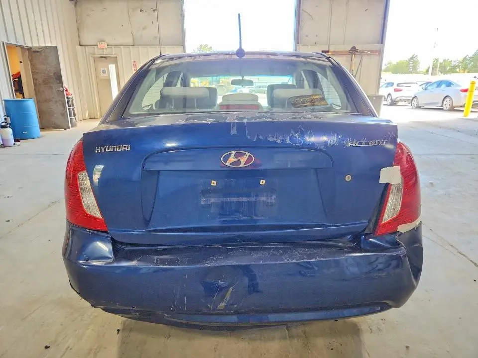 2010 HYUNDAI ACCENT GLS  