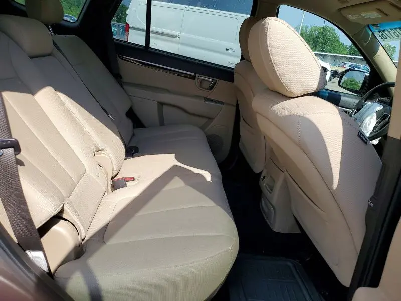 2012 HYUNDAI SANTA FE GLS  