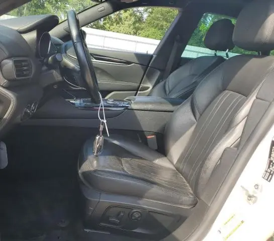 2019 MASERATI LEVANTE   