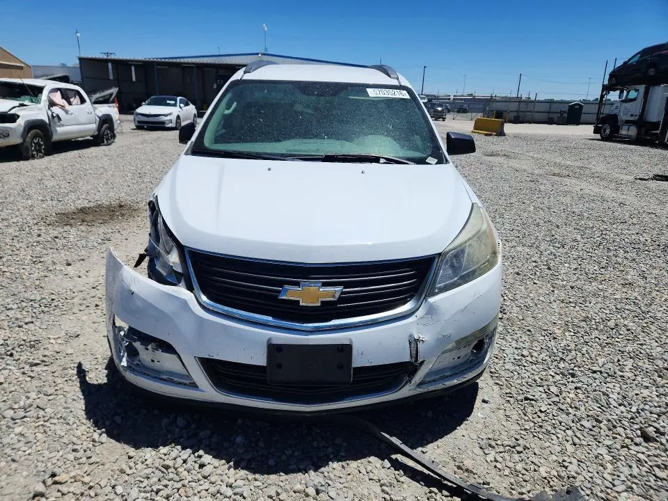 2017 CHEVROLET TRAVERSE LS  