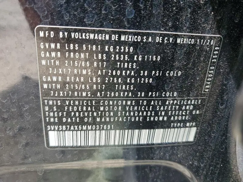 2021 VOLKSWAGEN TIGUAN SE  