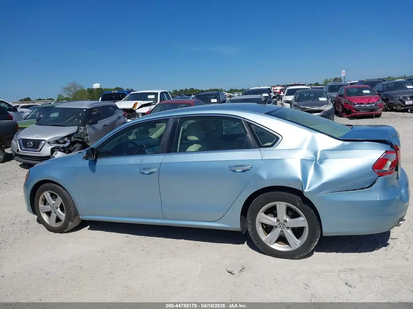 2012 VOLKSWAGEN PASSAT 2.5L SE