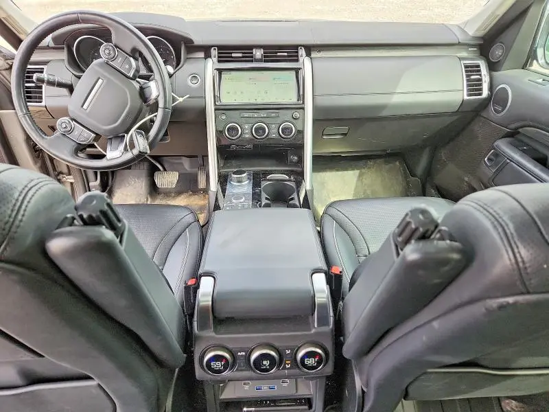 2017 LAND ROVER DISCOVERY HSE LUXURY  
