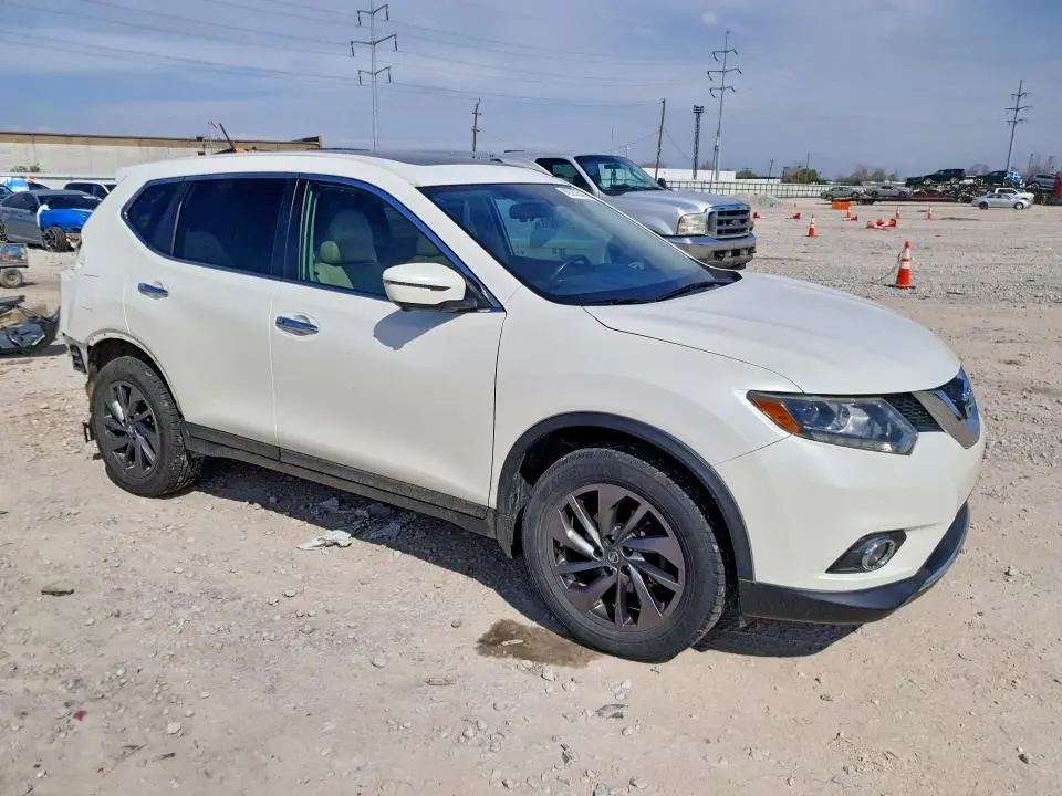 2016 NISSAN ROGUE SL  