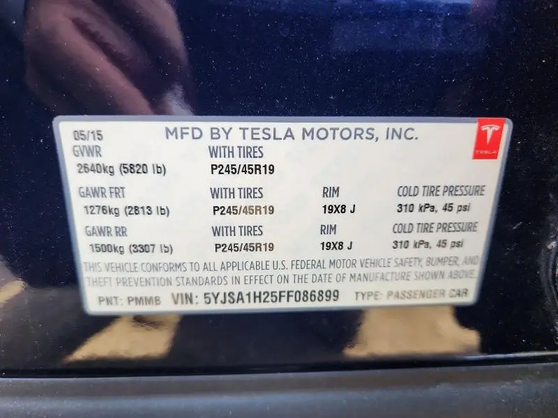2015 TESLA MODEL S 85D  