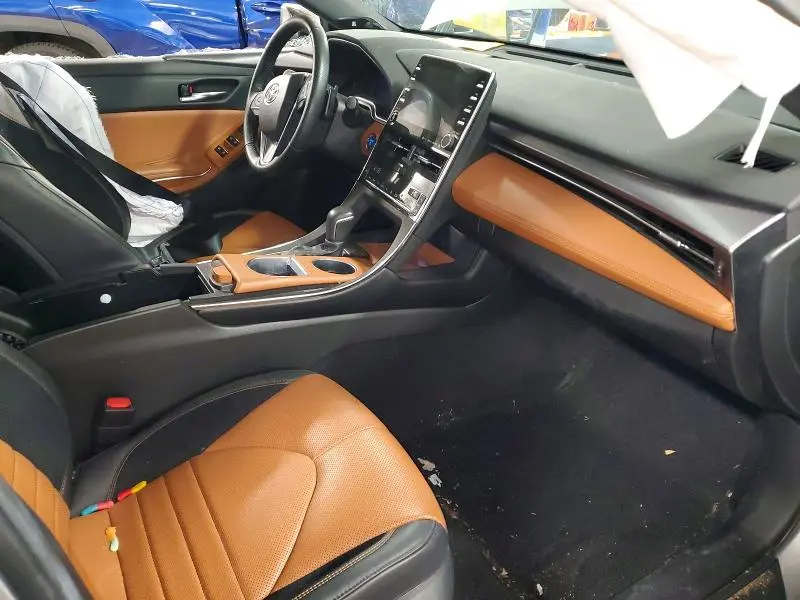 2021 TOYOTA AVALON XSE  