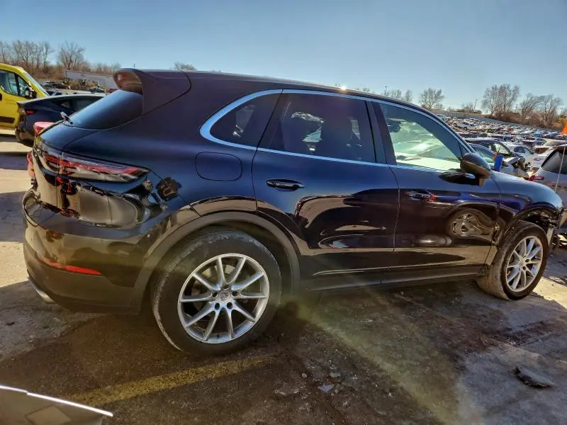 2019 PORSCHE CAYENNE   
