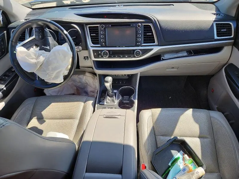 2019 TOYOTA HIGHLANDER LIMITED  