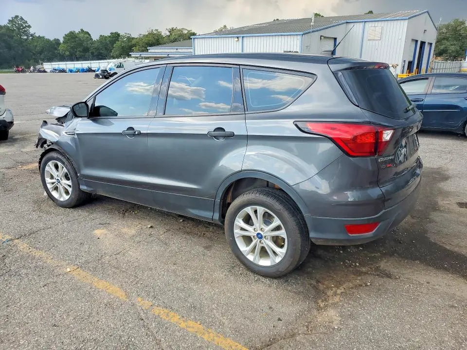 2019 FORD ESCAPE S  