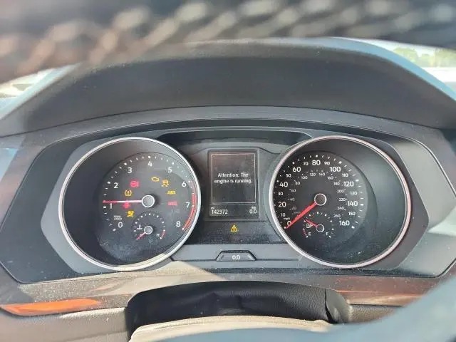 2019 VOLKSWAGEN TIGUAN SE  