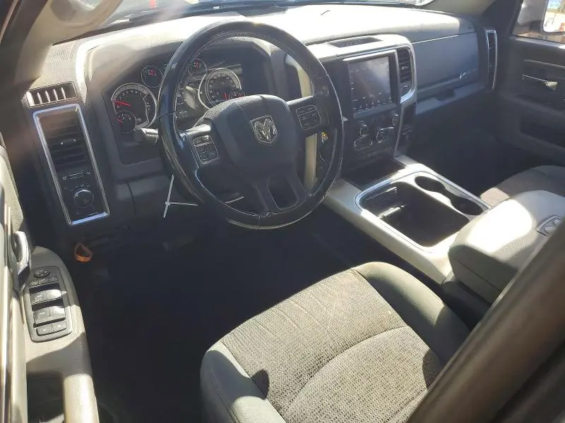 2018 RAM 1500 SLT  
