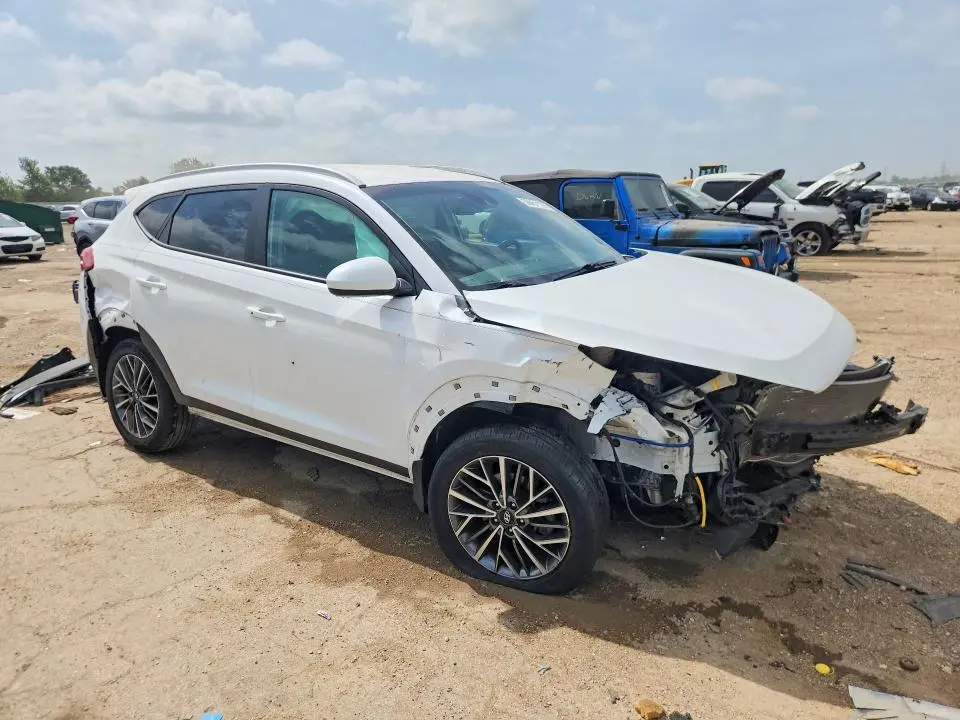 2021 HYUNDAI TUCSON SEL  